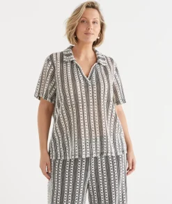 Sussan Tops|T-Shirts><noscript><img width=