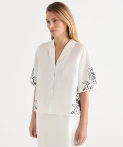 Sussan Matching Sets|Dresses>Floral Embroidered Short Sleeve Shirt - White