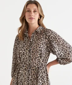 Sussan Dresses>Leopard Print Belted Midi Shirt Dress