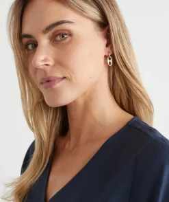 Sussan Jewellery>Link Drop Huggie Earring -