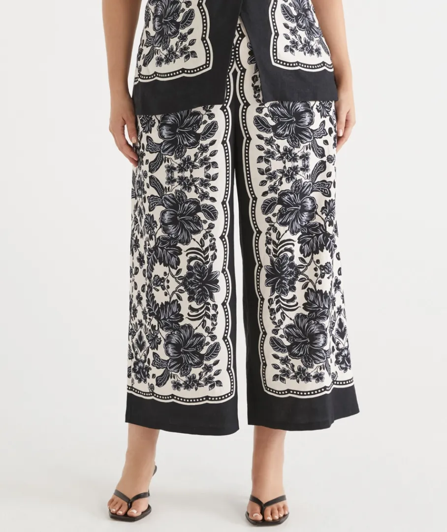 Sussan Pants|Matching Sets>Noir Bloom Culotte Pant