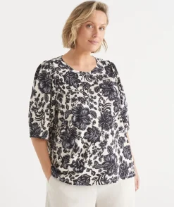 Sussan Tops|Matching Sets><noscript><img width=