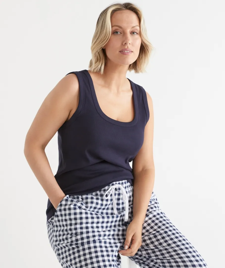 Women Sussan Women's Pyjama Tops>Scoop Shelf Bra Pyjama Tank